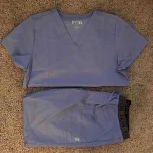 Maevn EON Scrubs